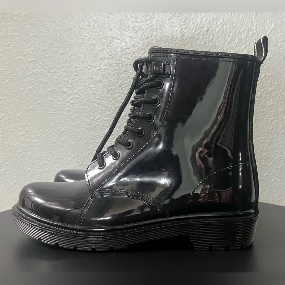 MICHAEL KORS Tavie Logo Tape Lace-Up Rain Combat Boot Fall Winter Outdoor